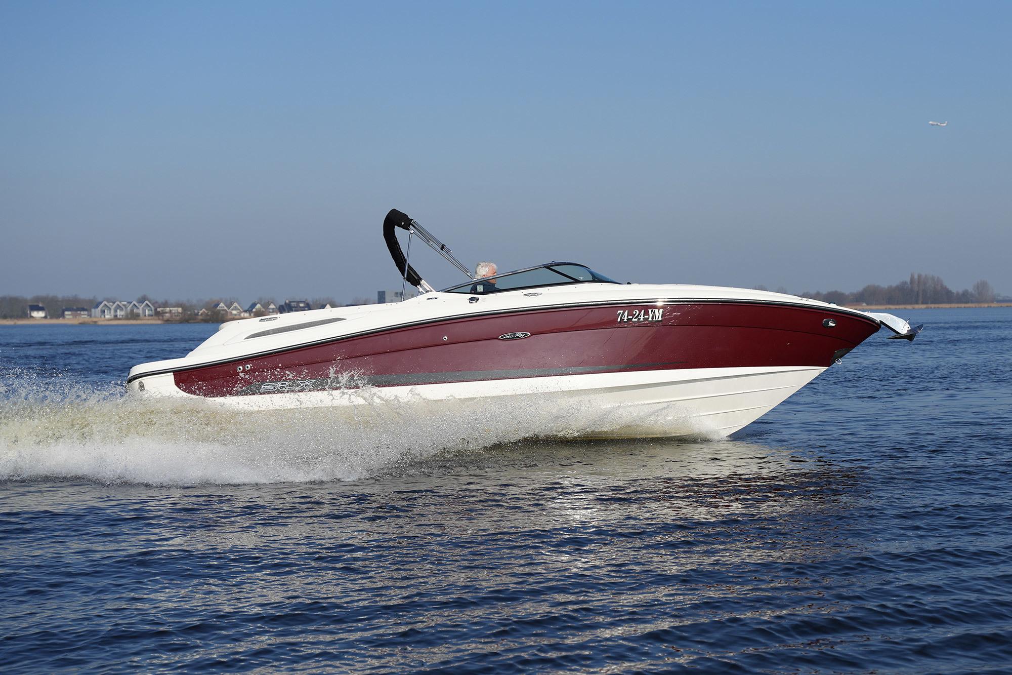 Sea Ray 250 SLX
