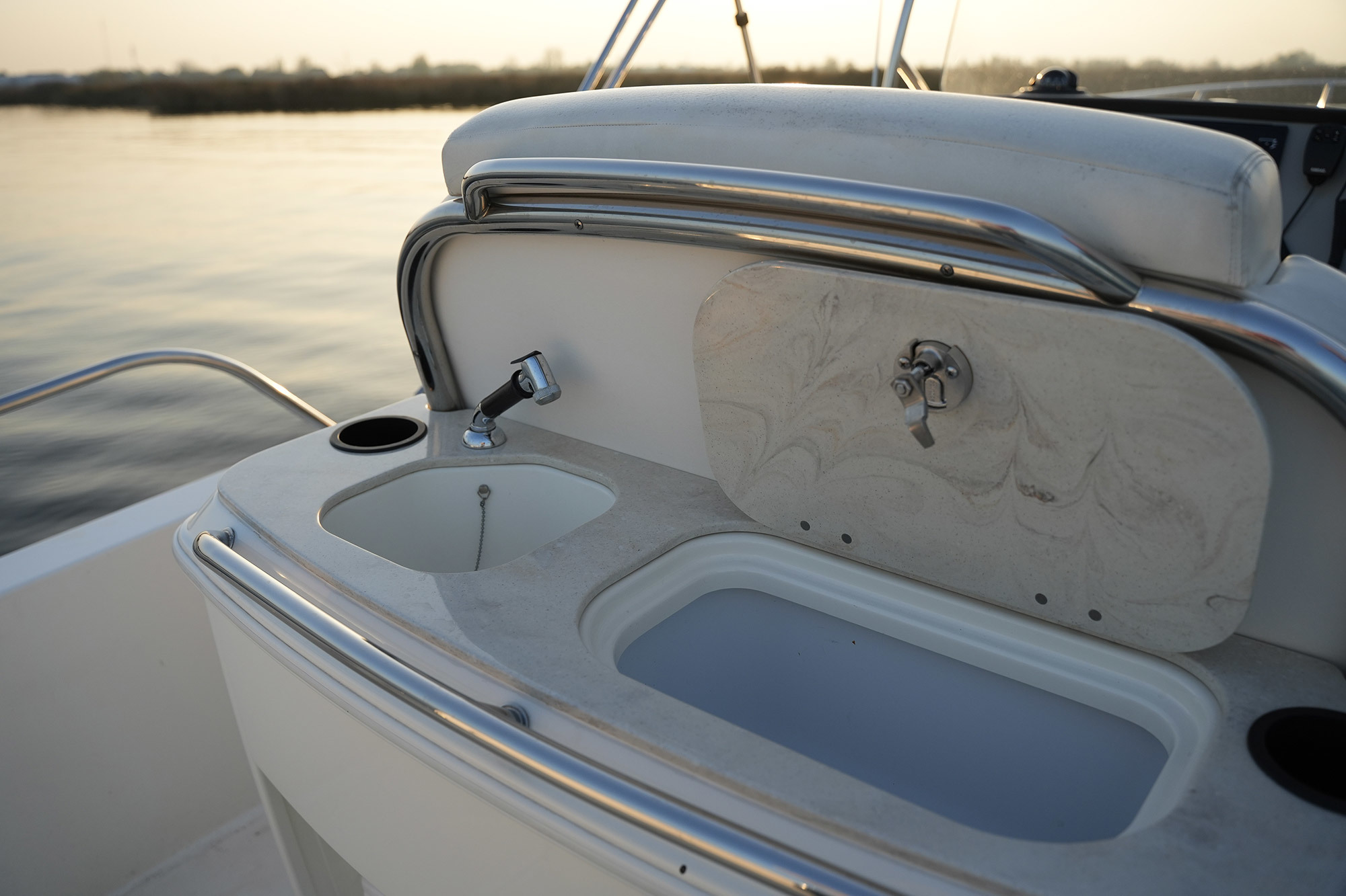 Boston Whaler 270 Dauntless