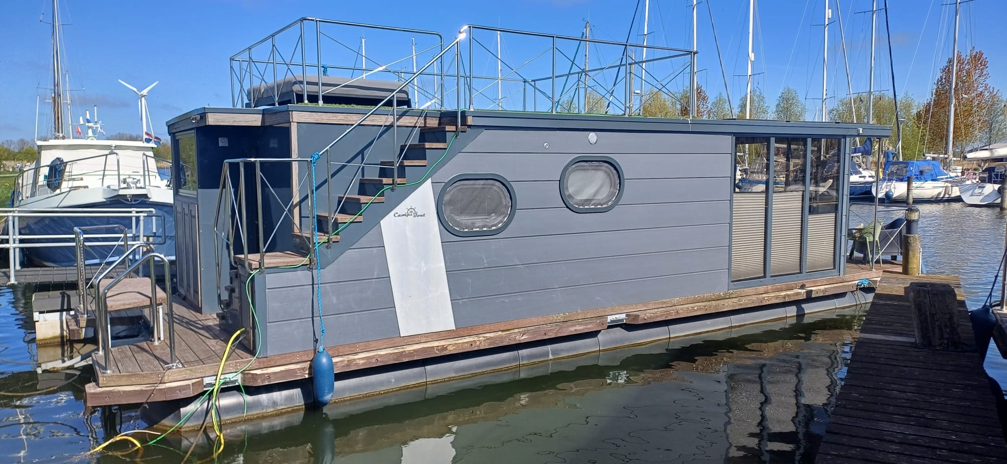 Campi 400 Houseboat Warns, Mooie Ligplaats