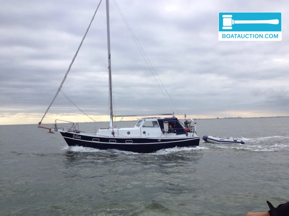 Unter Elbe Motorsailer