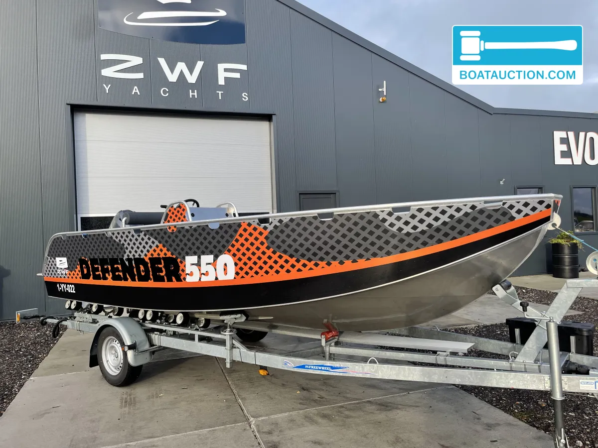 Defender 550