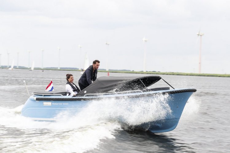 Primeur 610 tender DE GROOTSTE SLOEPENSHOWROOM VAN NEDERLAND