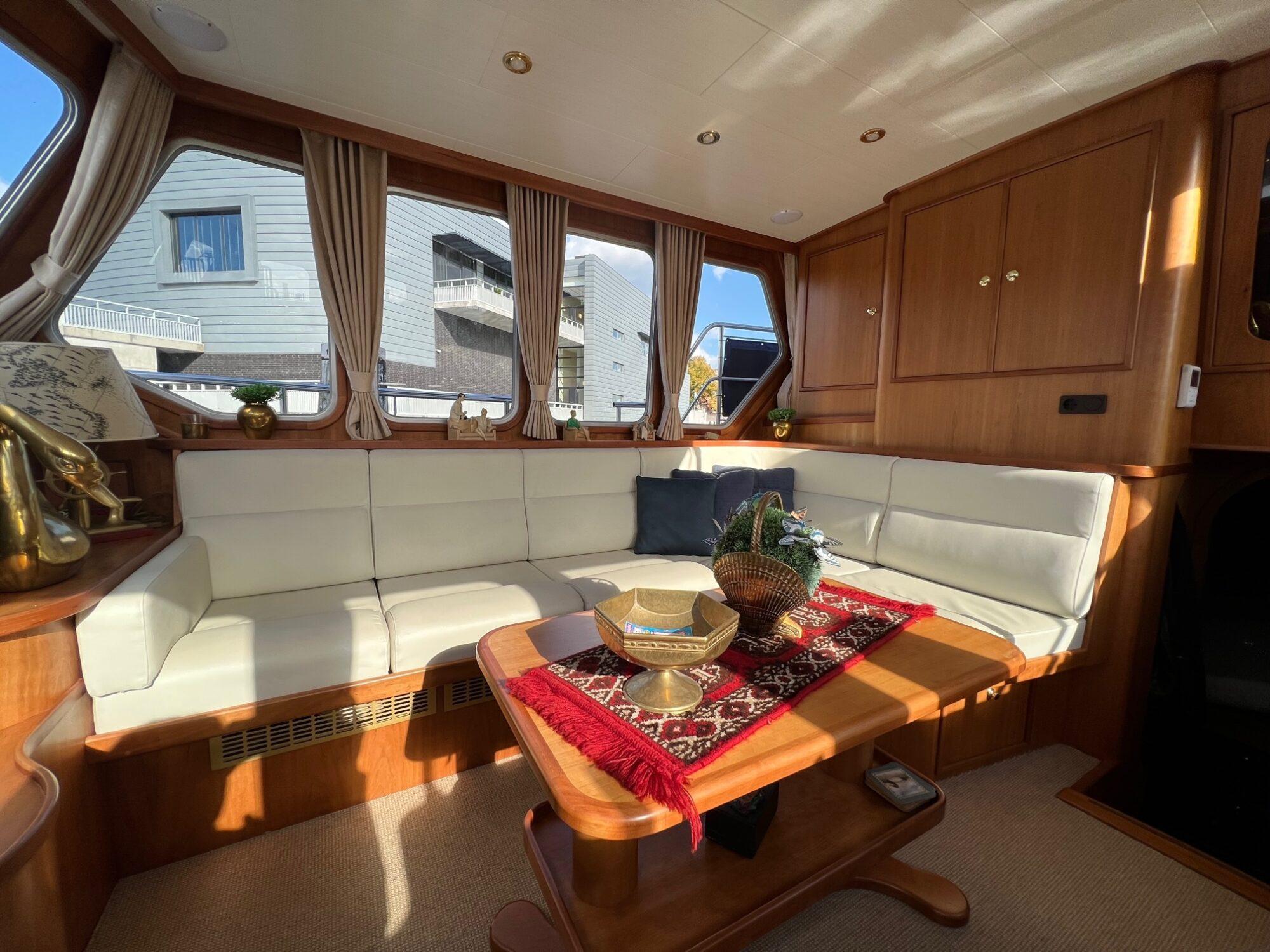 Alm Alm Spitsgatkotter 12.80 AK Cabrio