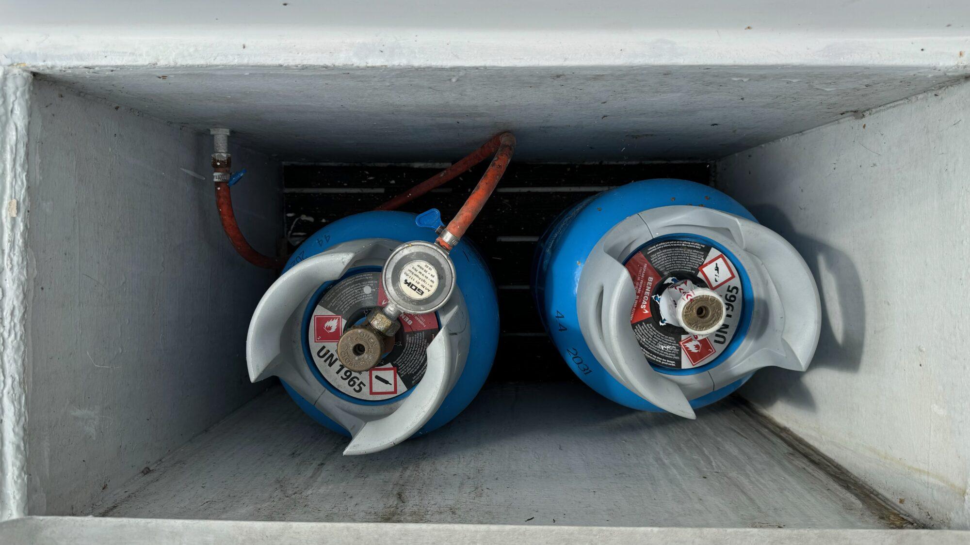 Crown Yachts Crown Kruiser 11.80 AK Bakdek