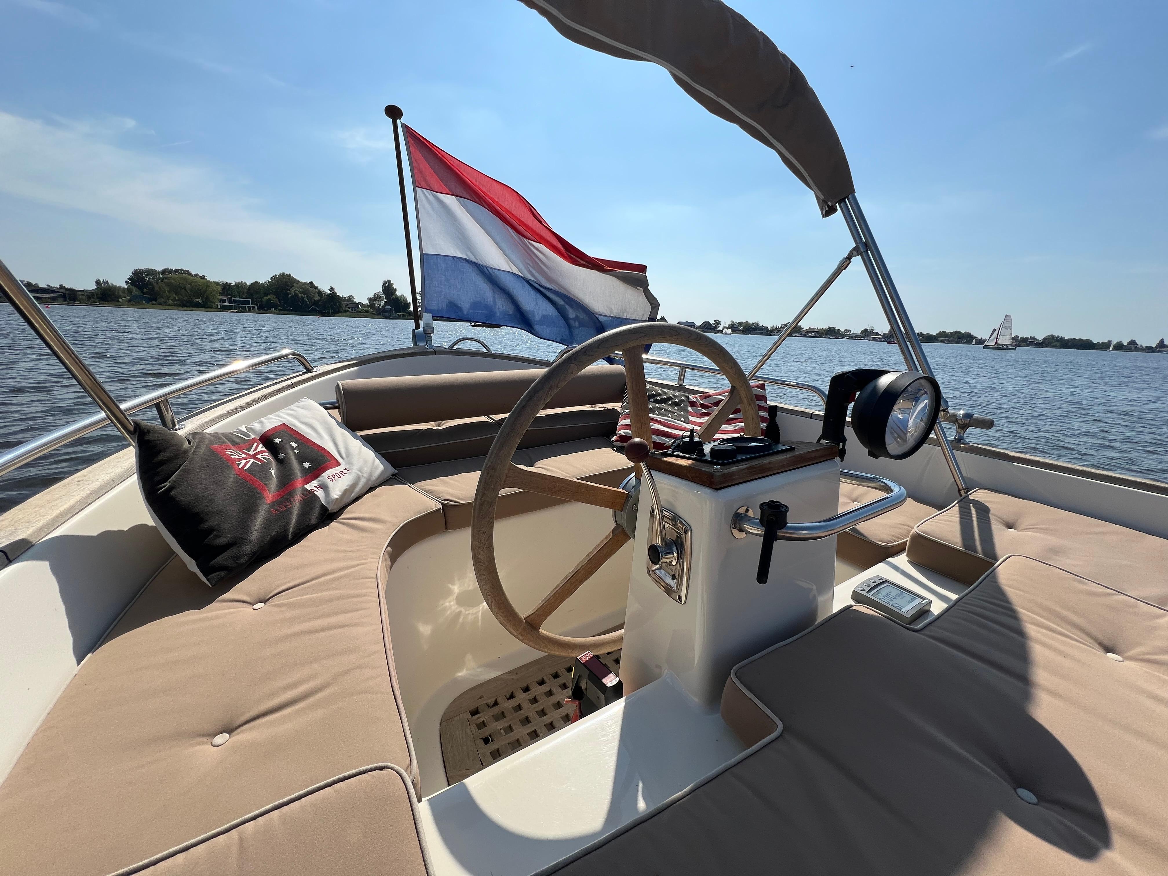 Jan Van Gent 8.20 Open