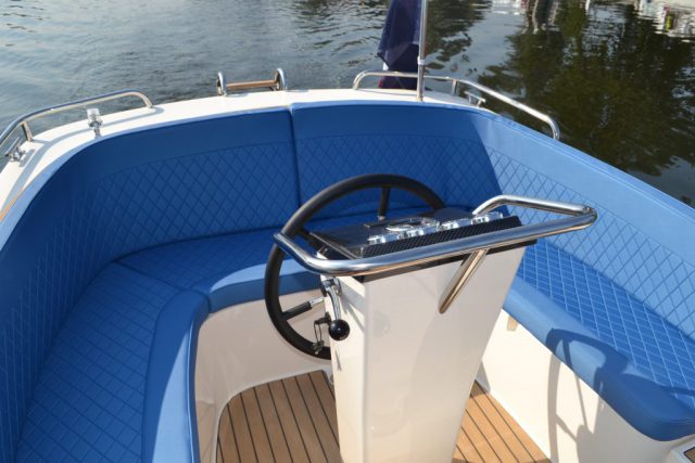 Waterspoor 630 DE GROOTSTE SLOEPENSHOWROOM VAN NEDERLAND