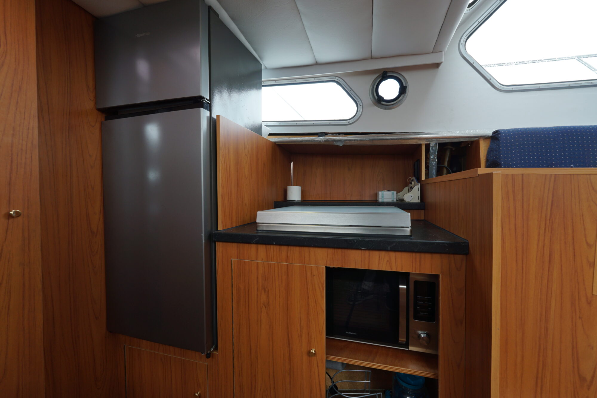 Valkkruiser 12.60 AK Cabrio