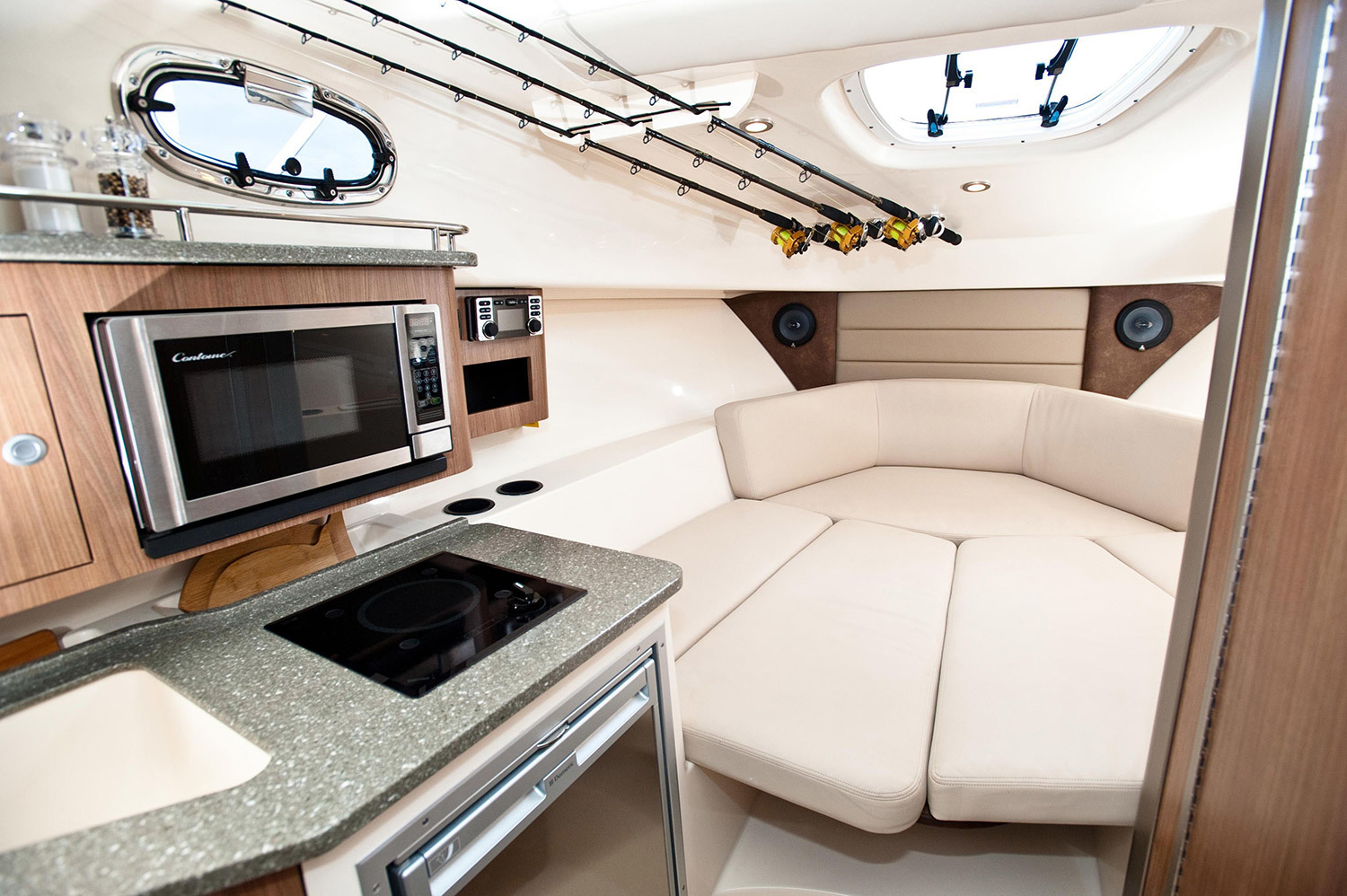 Boston Whaler 285 Conquest