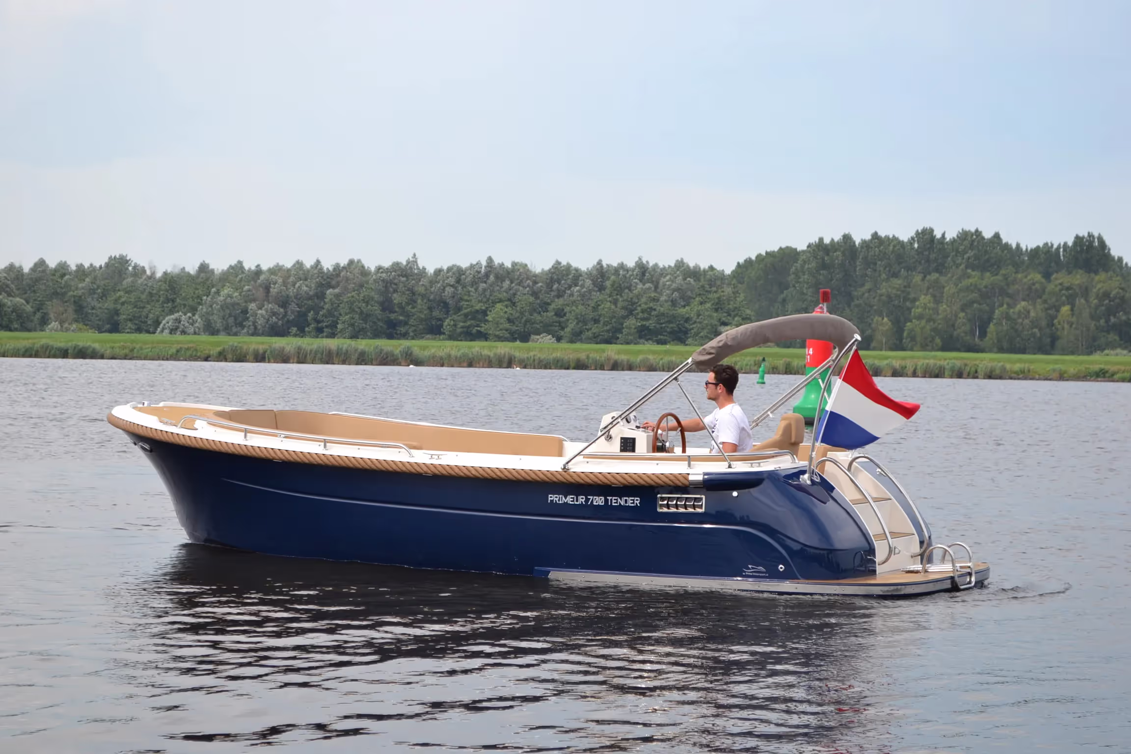 Primeur 700 Tender