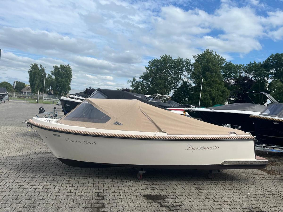 Lago Amore 595 Tender