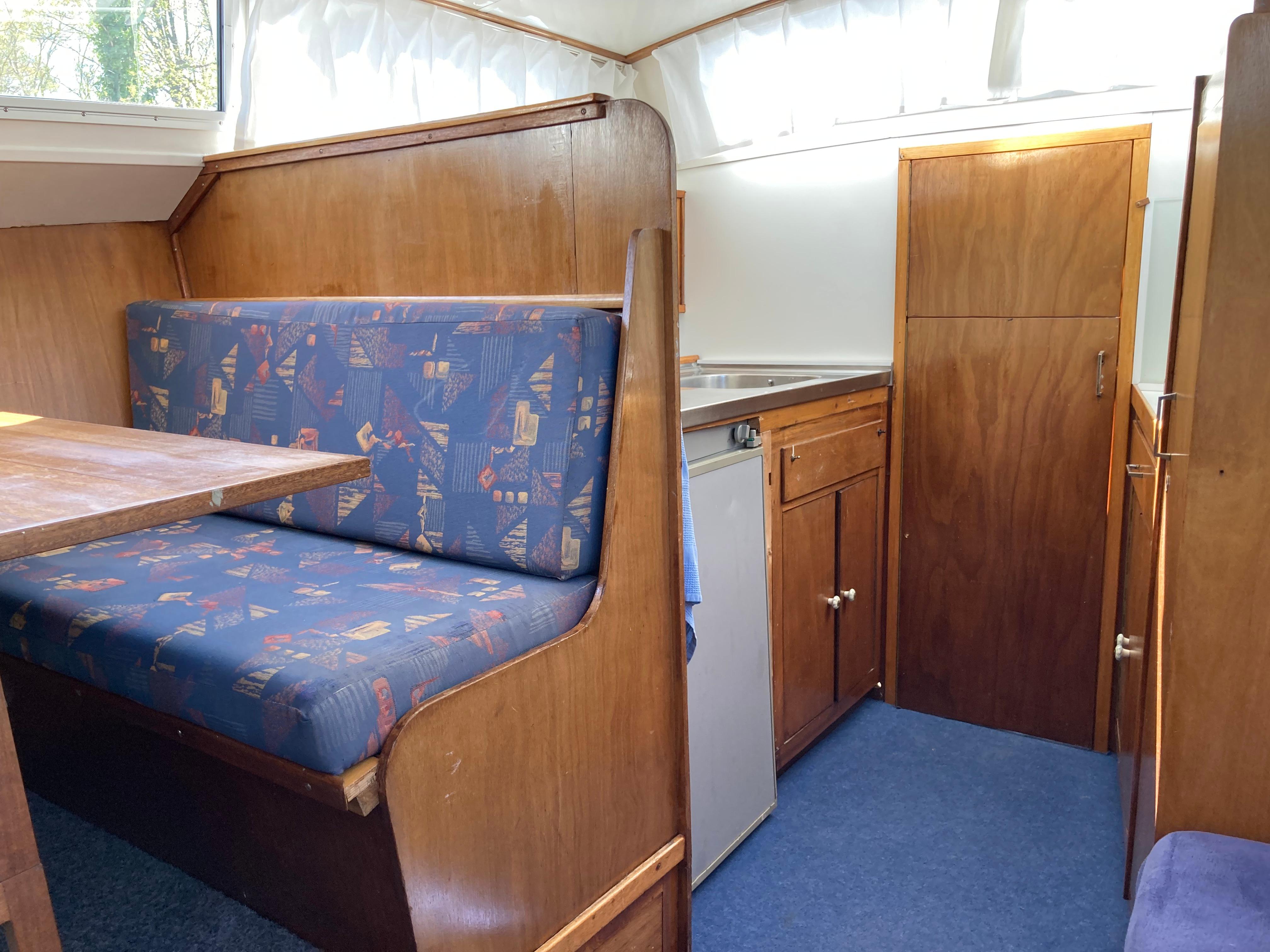 Motor Yacht Super Favorite AK 9.40