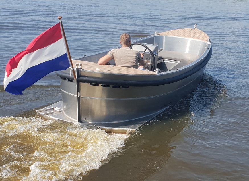 Van Vossen Sloep 650 DE GROOTSTE SHOWROOM VAN NEDERLAND 