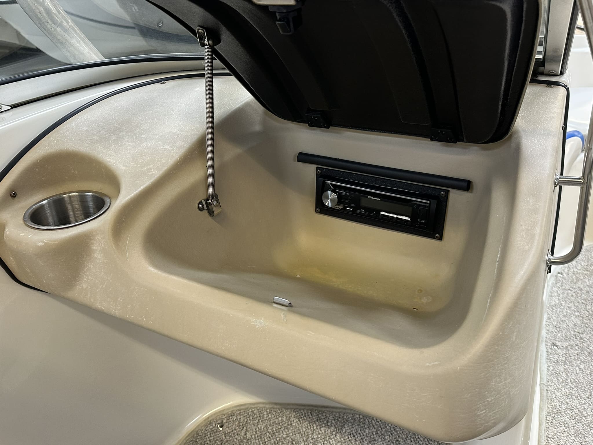 Glastron 185 GT Bowrider