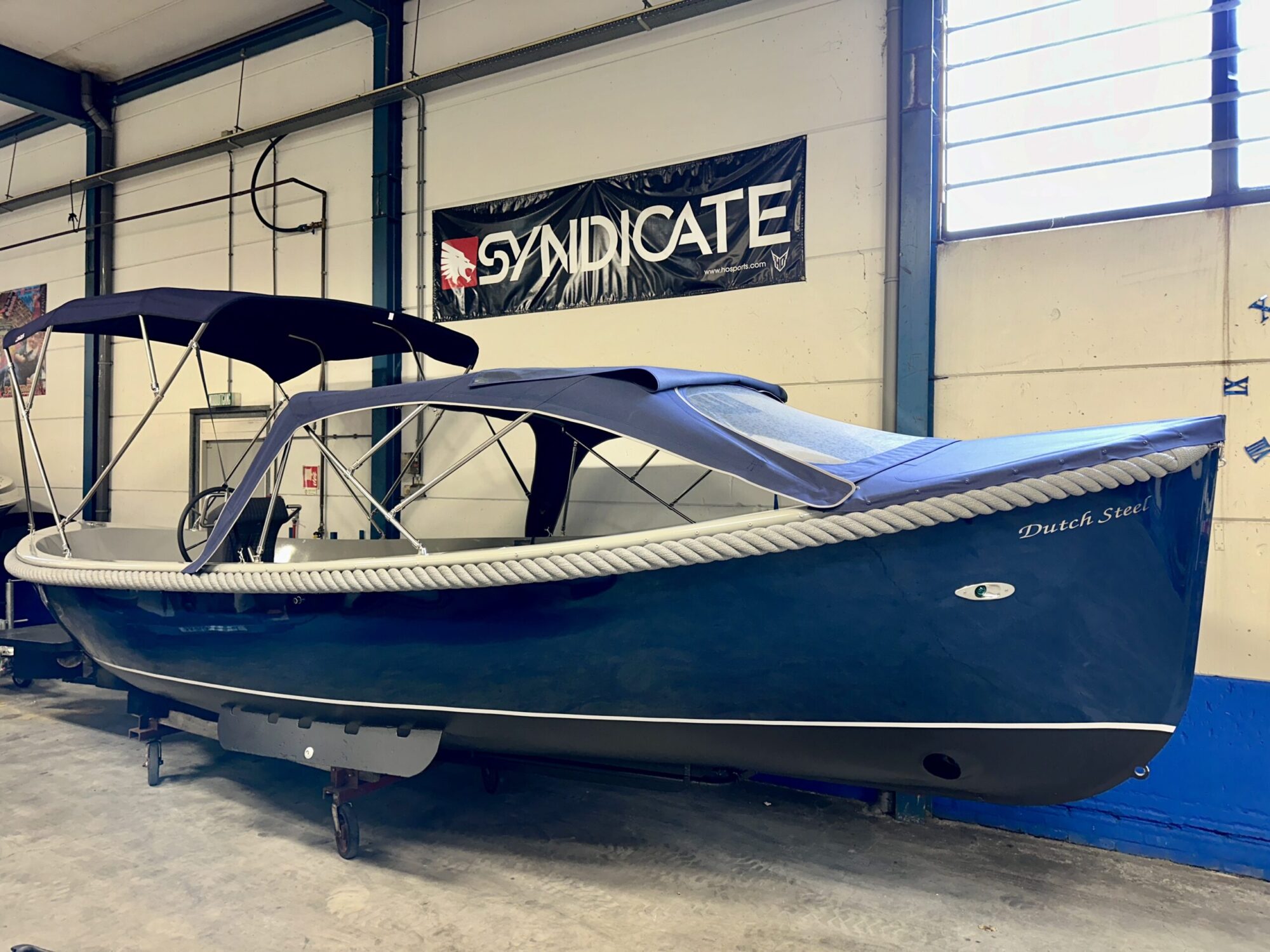 Dutch Steel Sloep 740