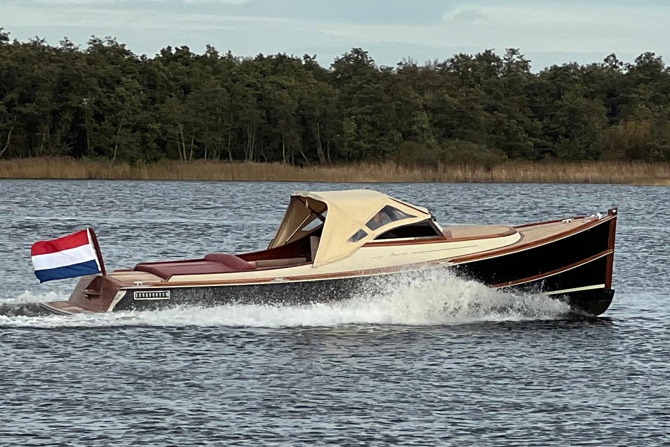 Brandaris Barkas 900 Suite