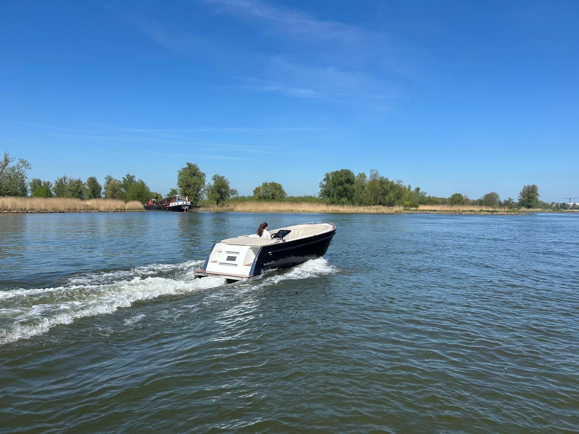 Maxima Boats 630 NEW