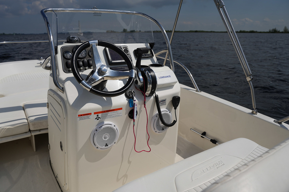 Boston Whaler 170 Dauntless