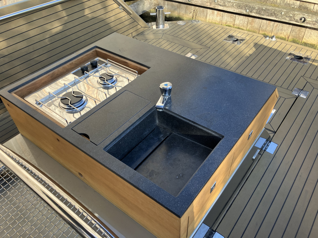 Bronson 36 Islander
