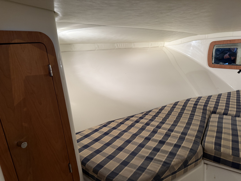 Chris Craft Corsair 28