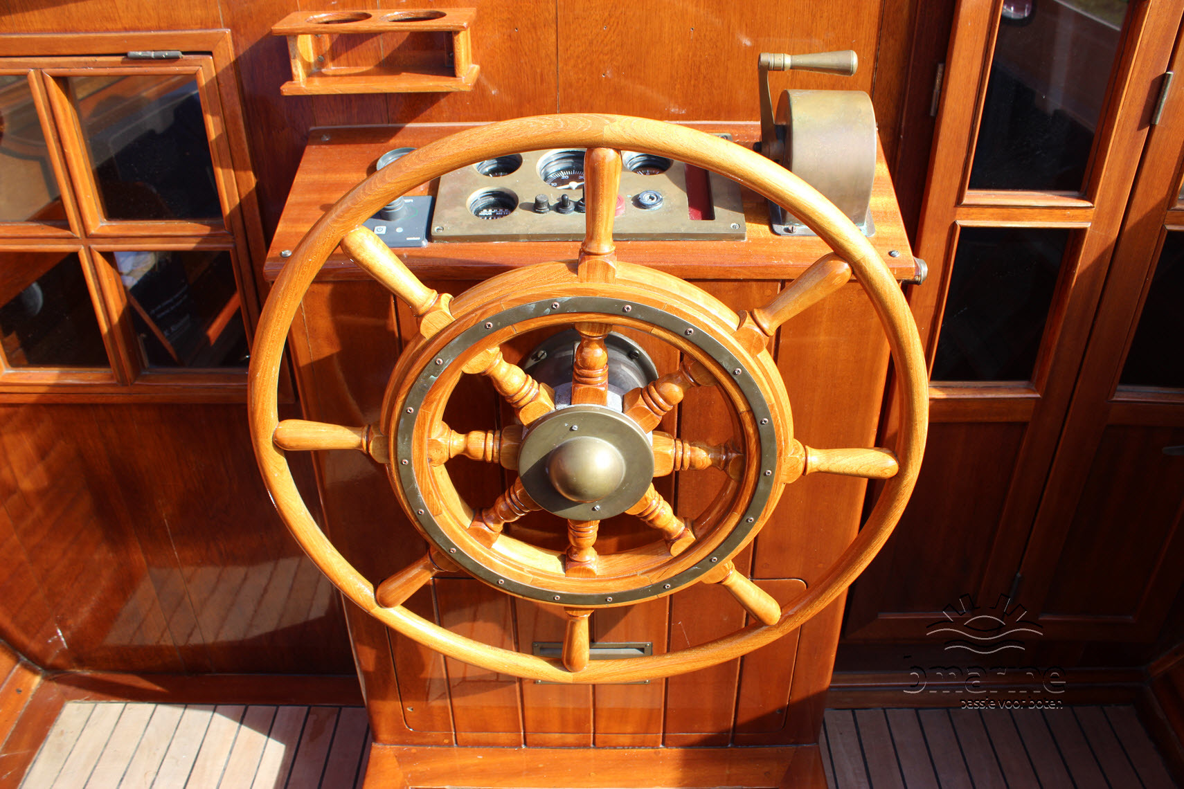 Breedendam 825 Cabin