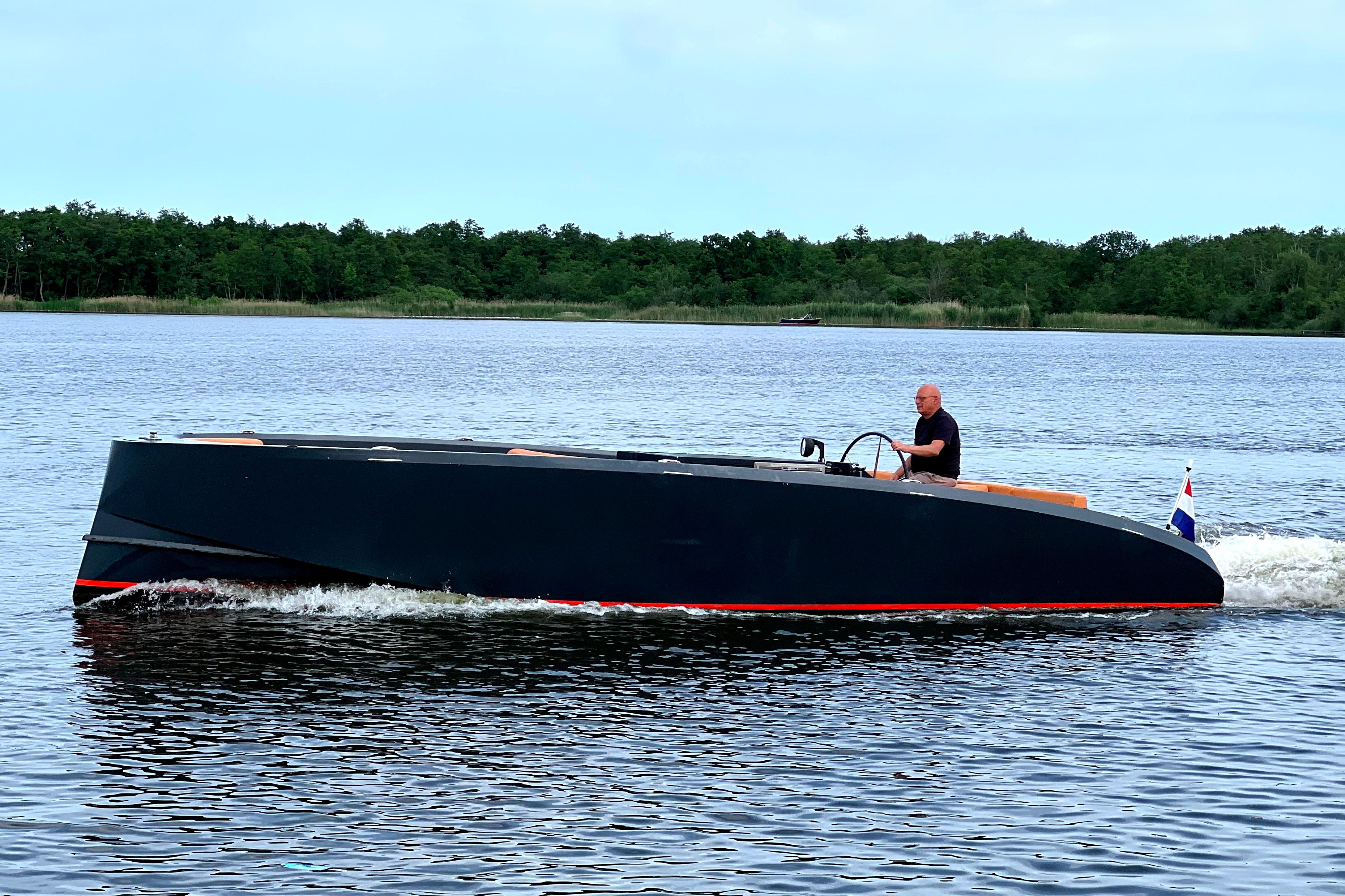 Tender Chapman 935