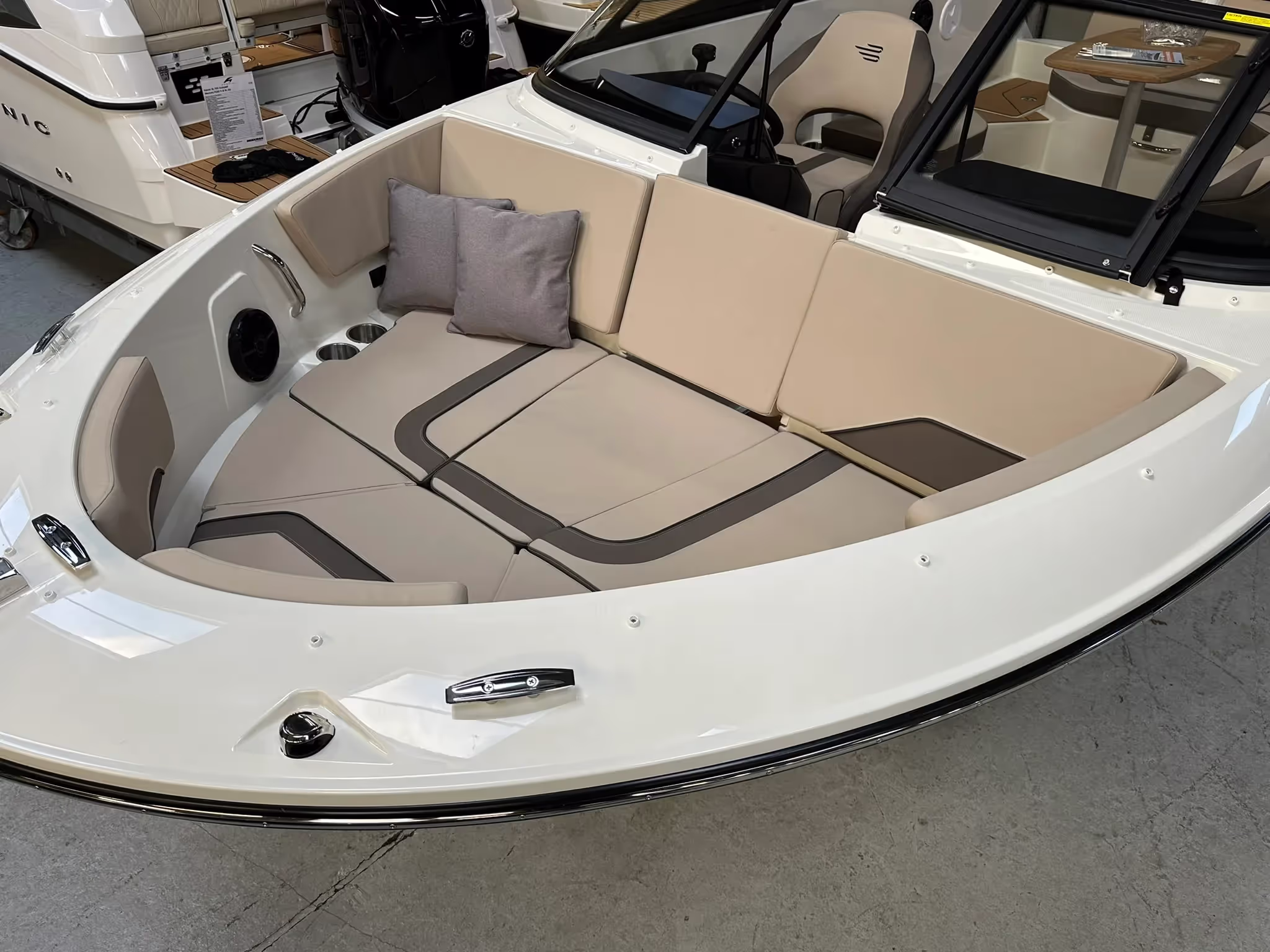 Bayliner V20 Bowrider