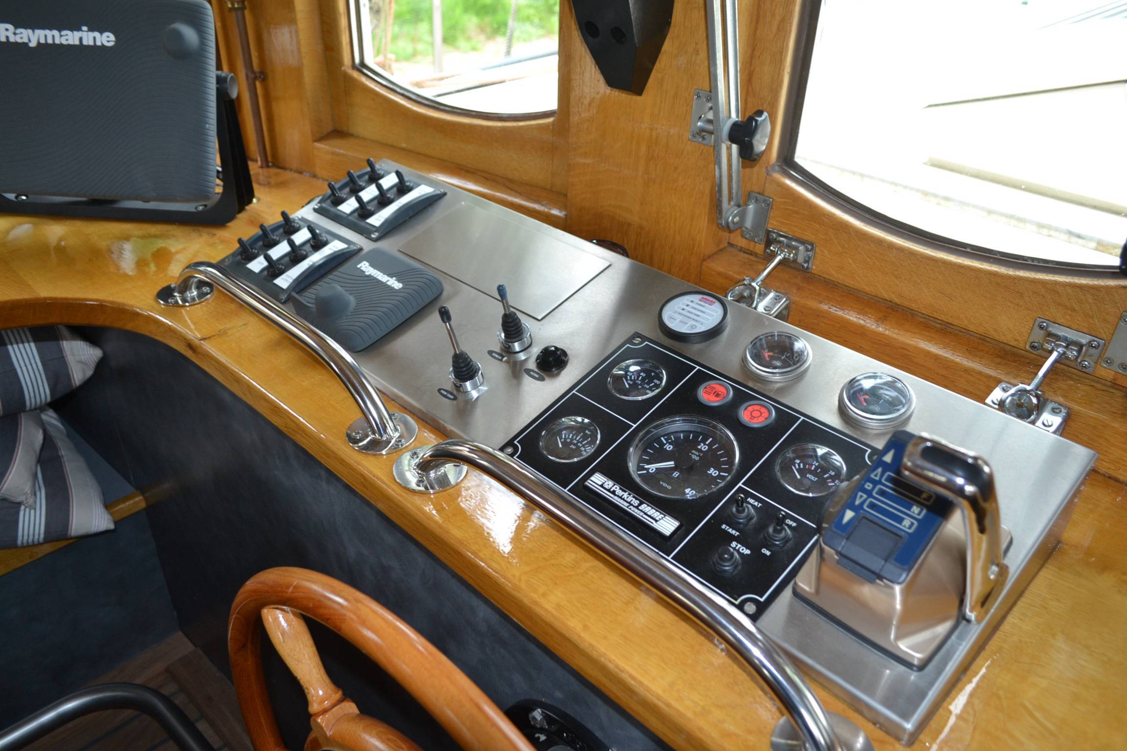 Bronsveen Januskotter