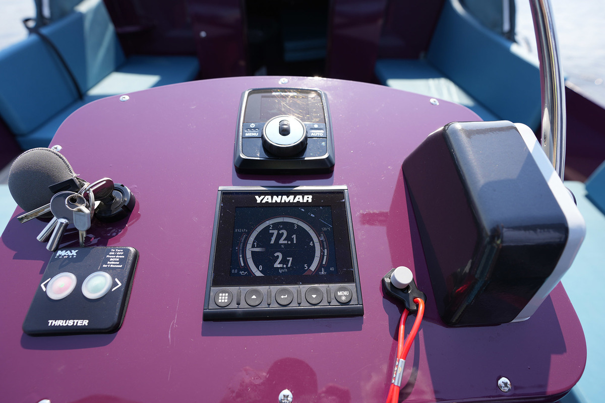 Waterman 8.0 Cabin