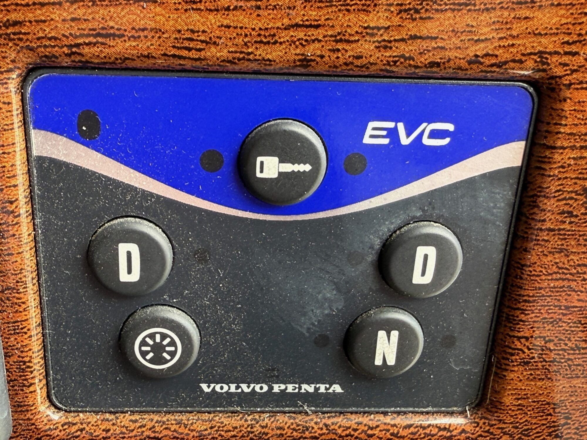 nimbus 380 Commander