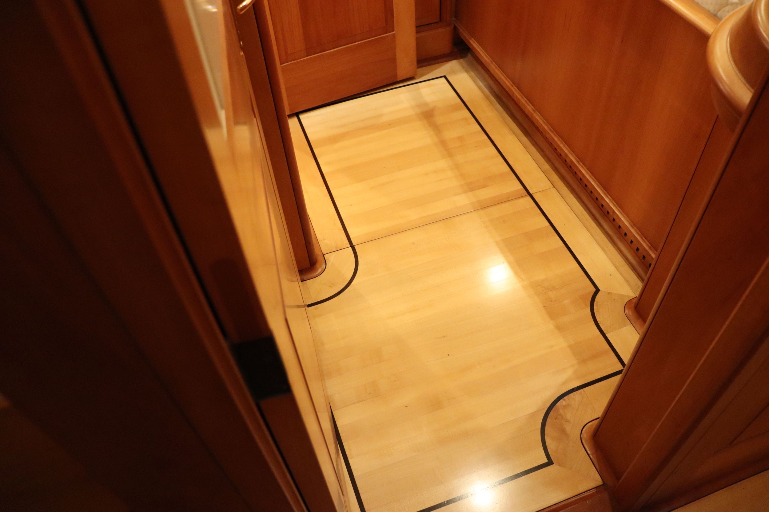 Schokker 18.60 Meter Hoek Design