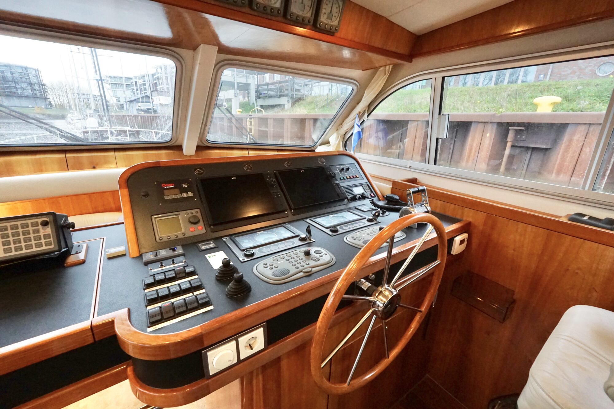 Van der Heijden 17.00 Dynamic Deluxe VS