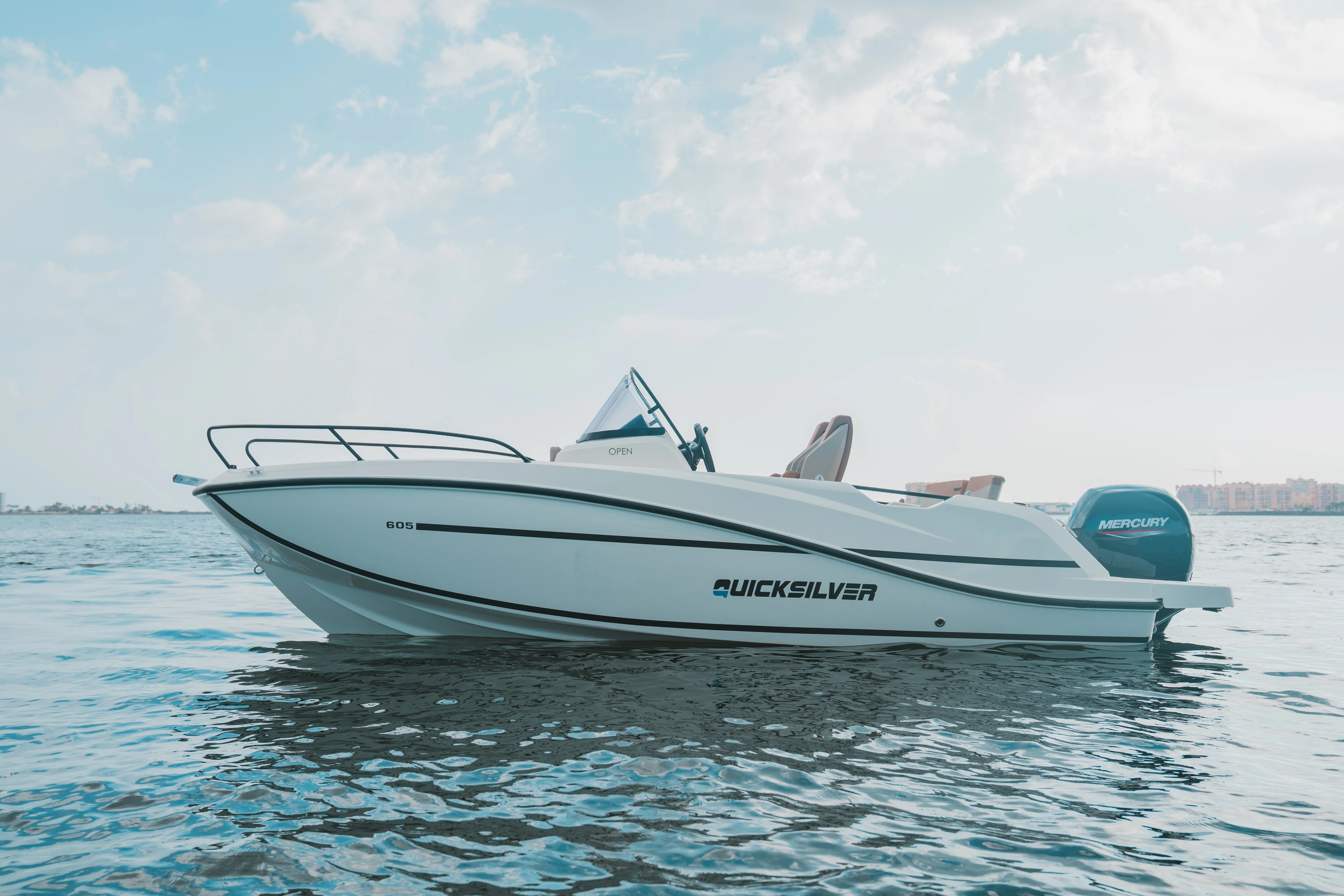 Quicksilver 605 Open