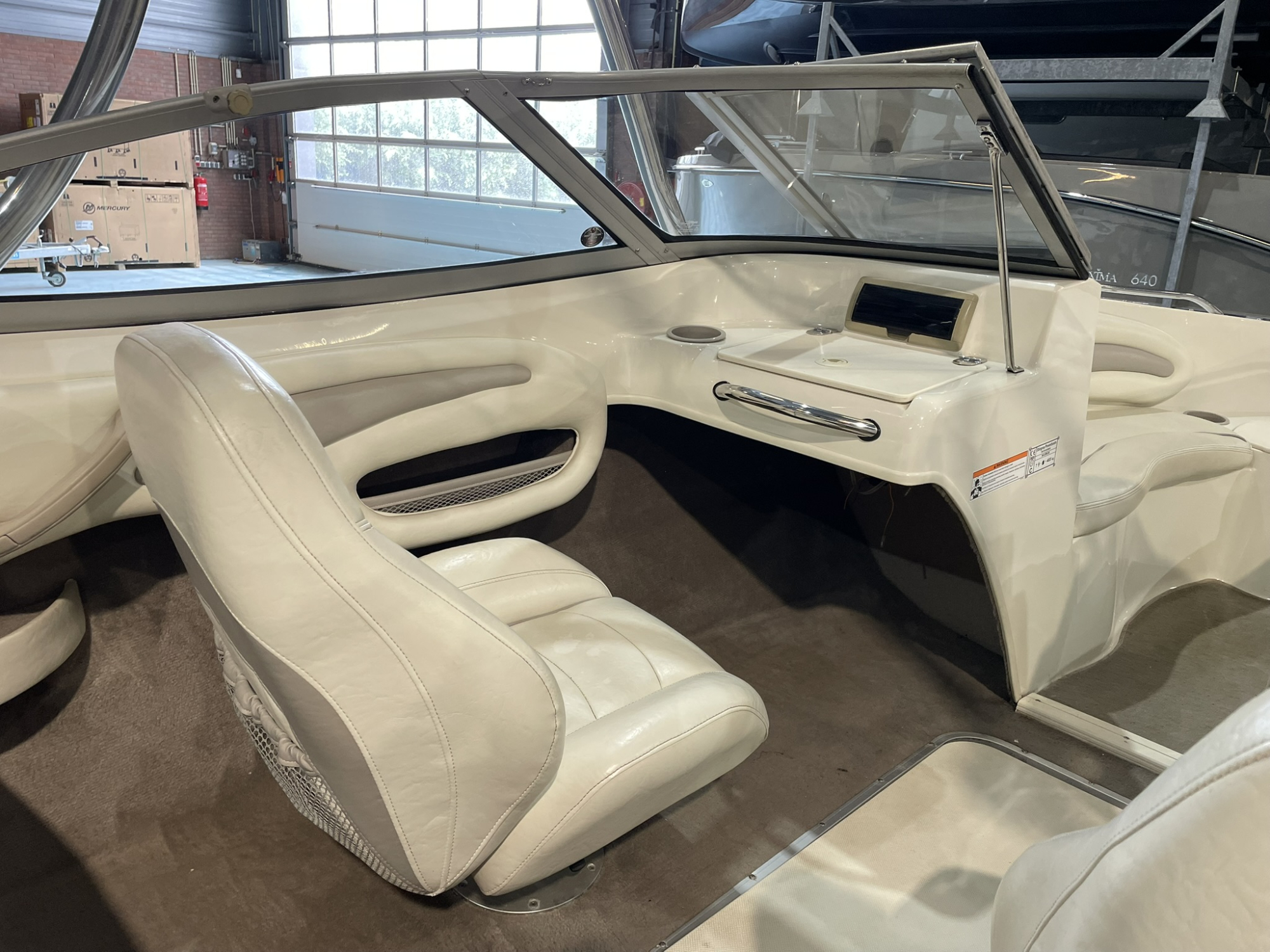 Stingray 185 LX met 130 pk MerCruiser