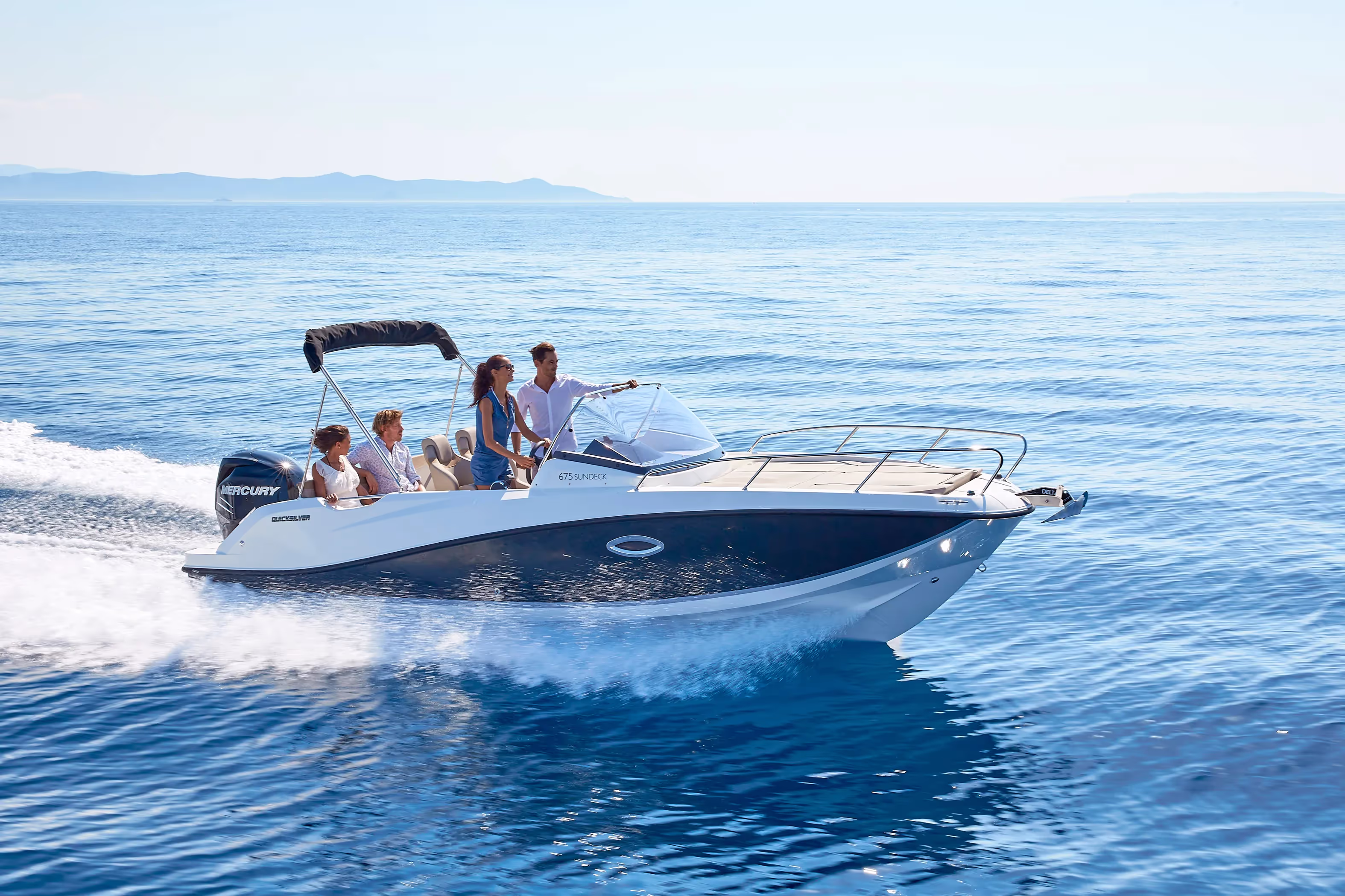Quicksilver 675 Sundeck