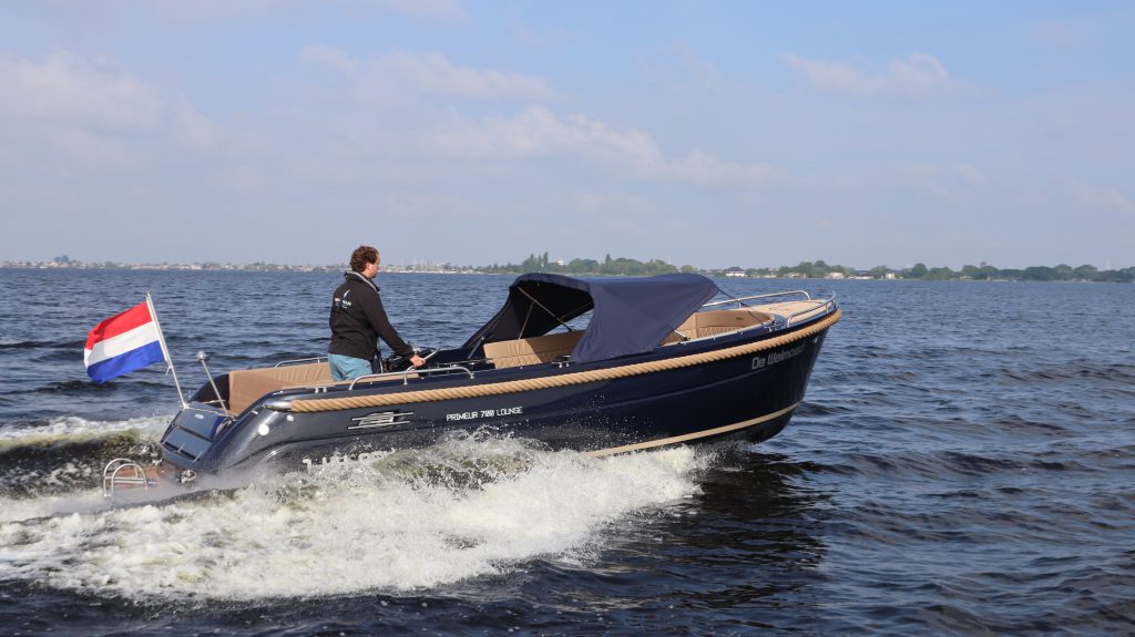 Primeur 610, 615, 620, 625, 710, 715, 700, 700 lounge, 850 cabin