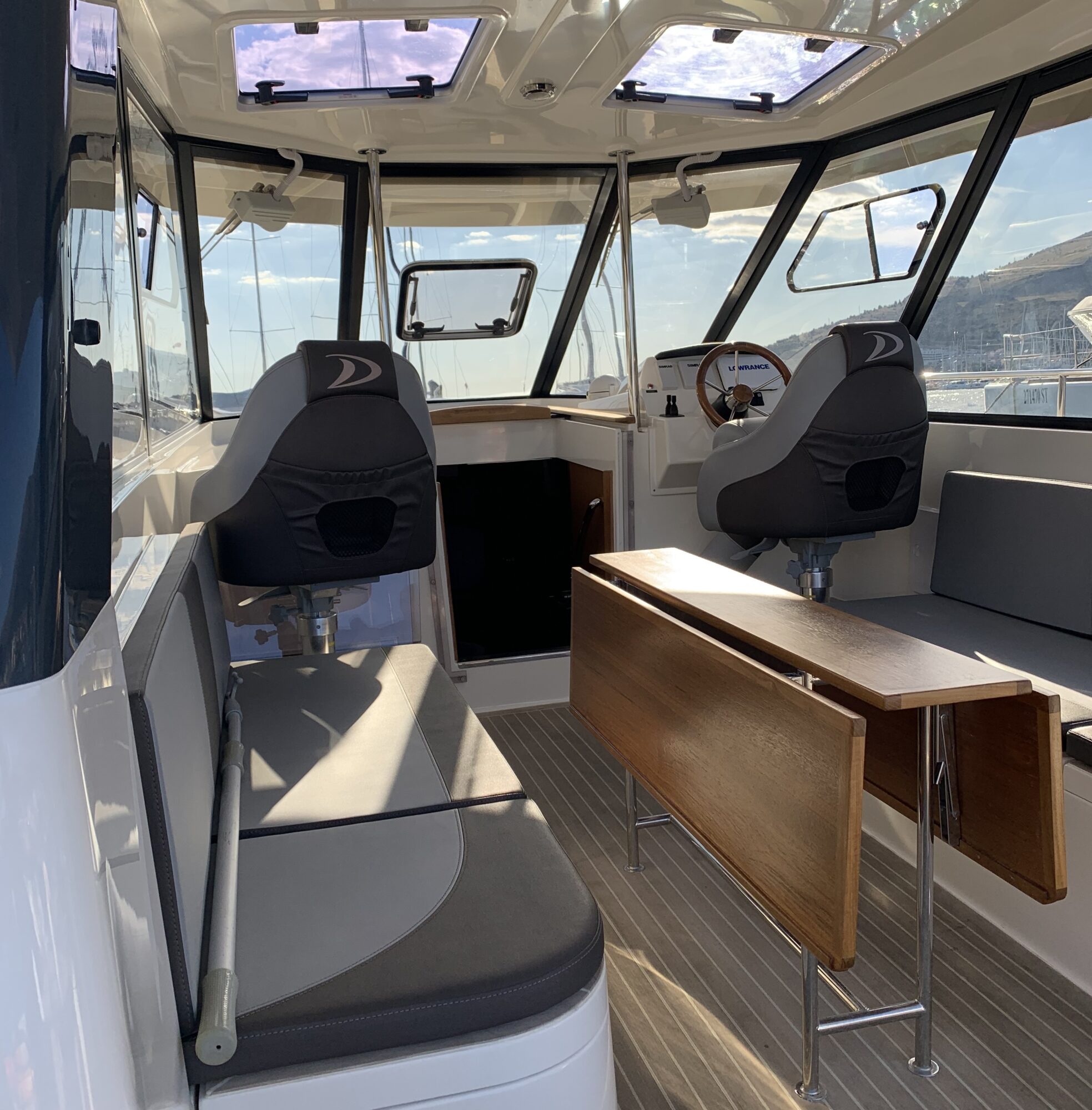 Delphia Yachts Escape 1350