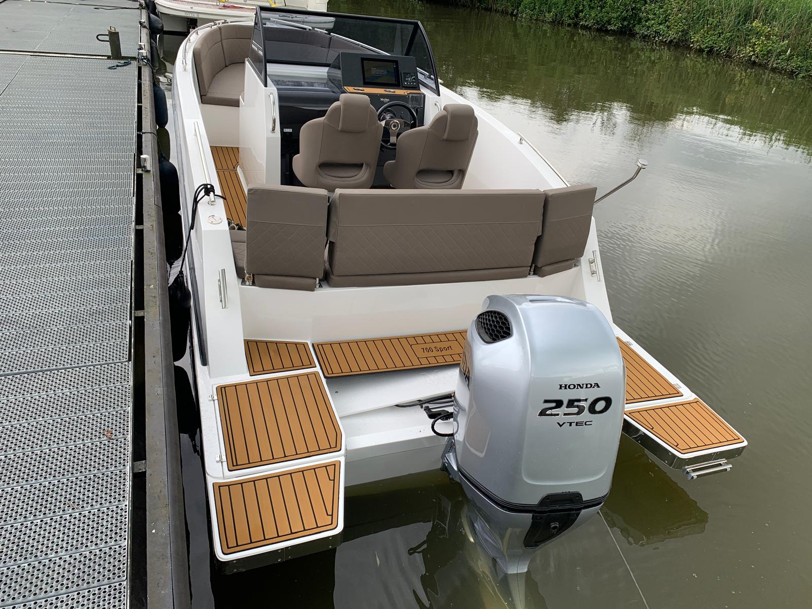 Maxima Boats 700 Sport met Honda 250 pk op voorraad!