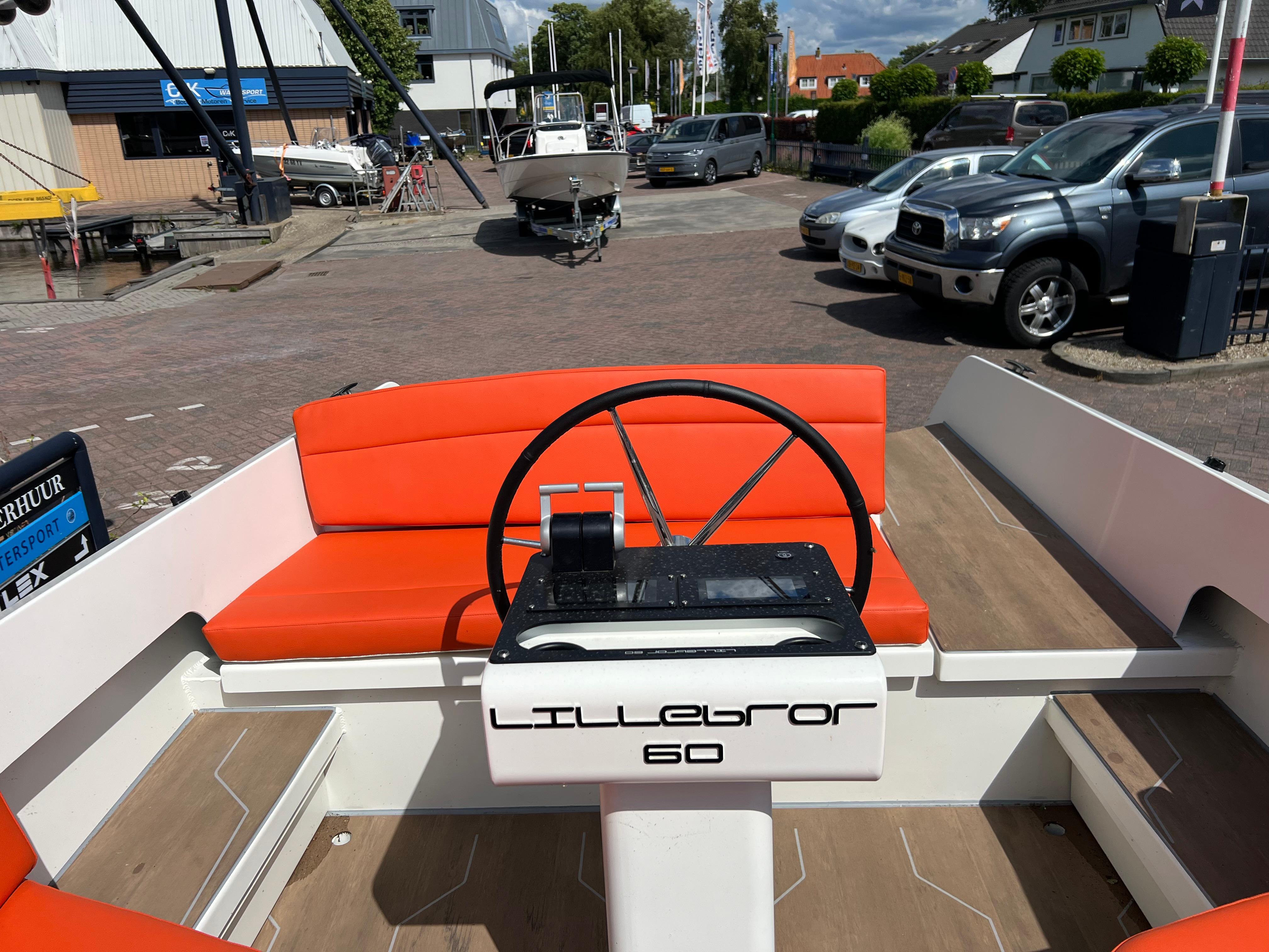 Tender Lillebror 60