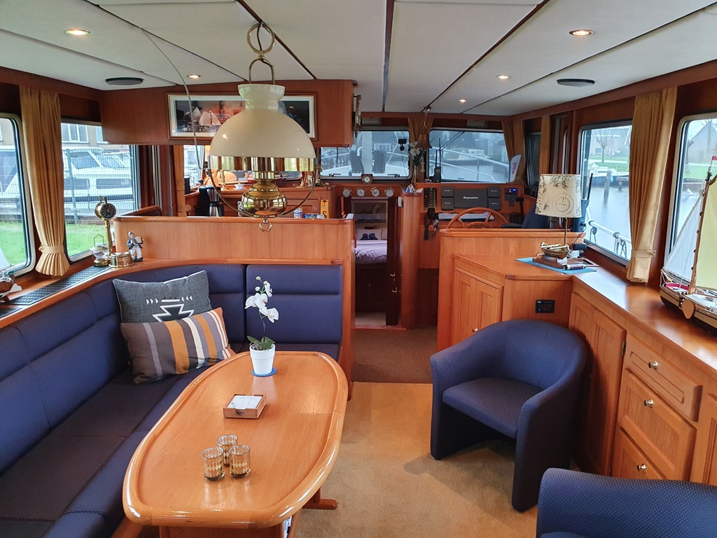 Smelne Salon Vlet 1485