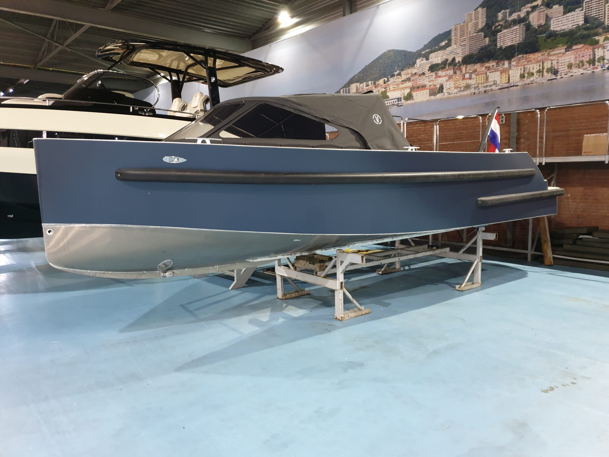 Van Vossen Tender 777 met Honda 150 pk