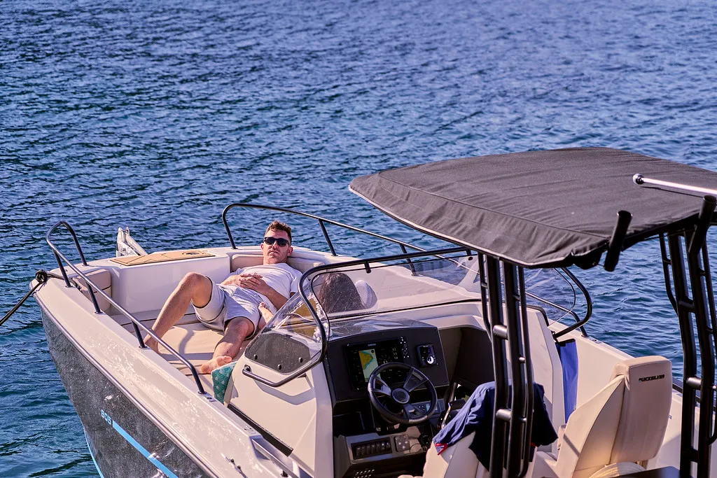 Quicksilver 805 Open