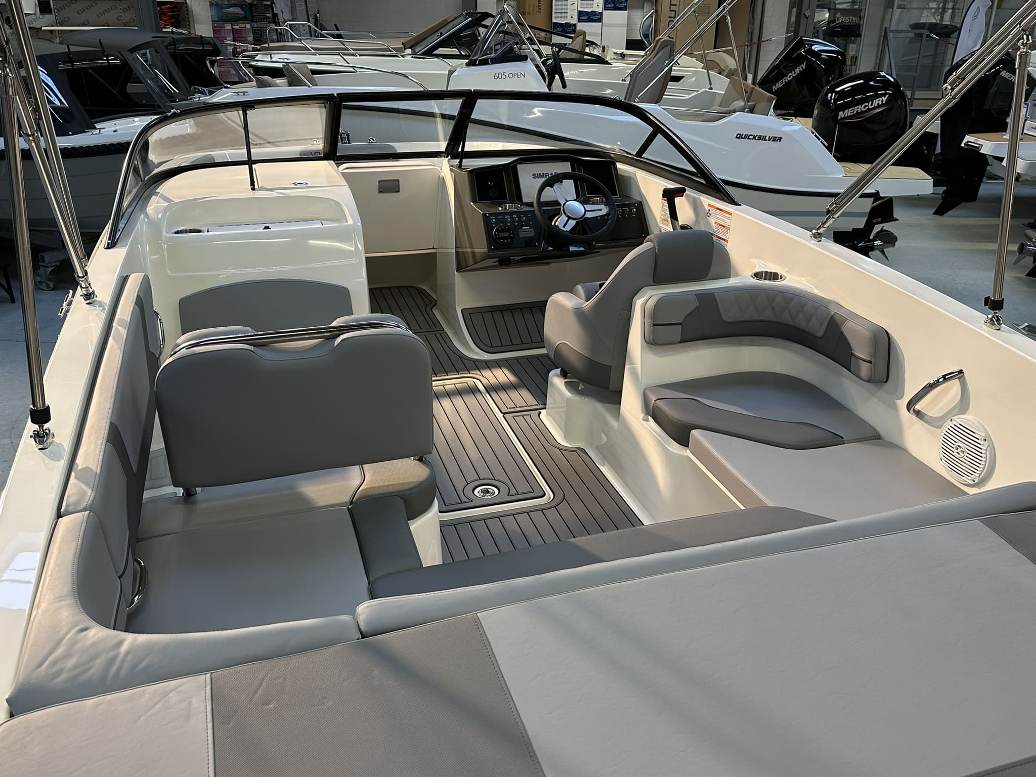 Bayliner VR6 Bowrider