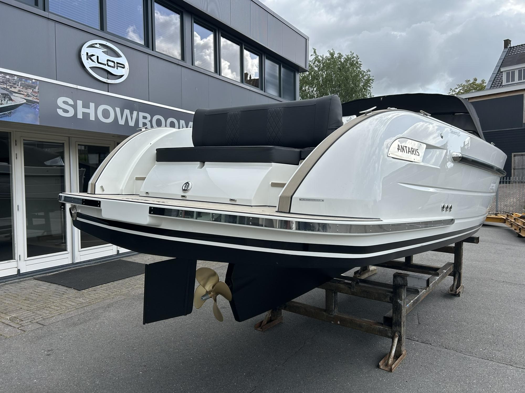 Antaris Seventy5 met Vetus 52 pk - Op voorraad!