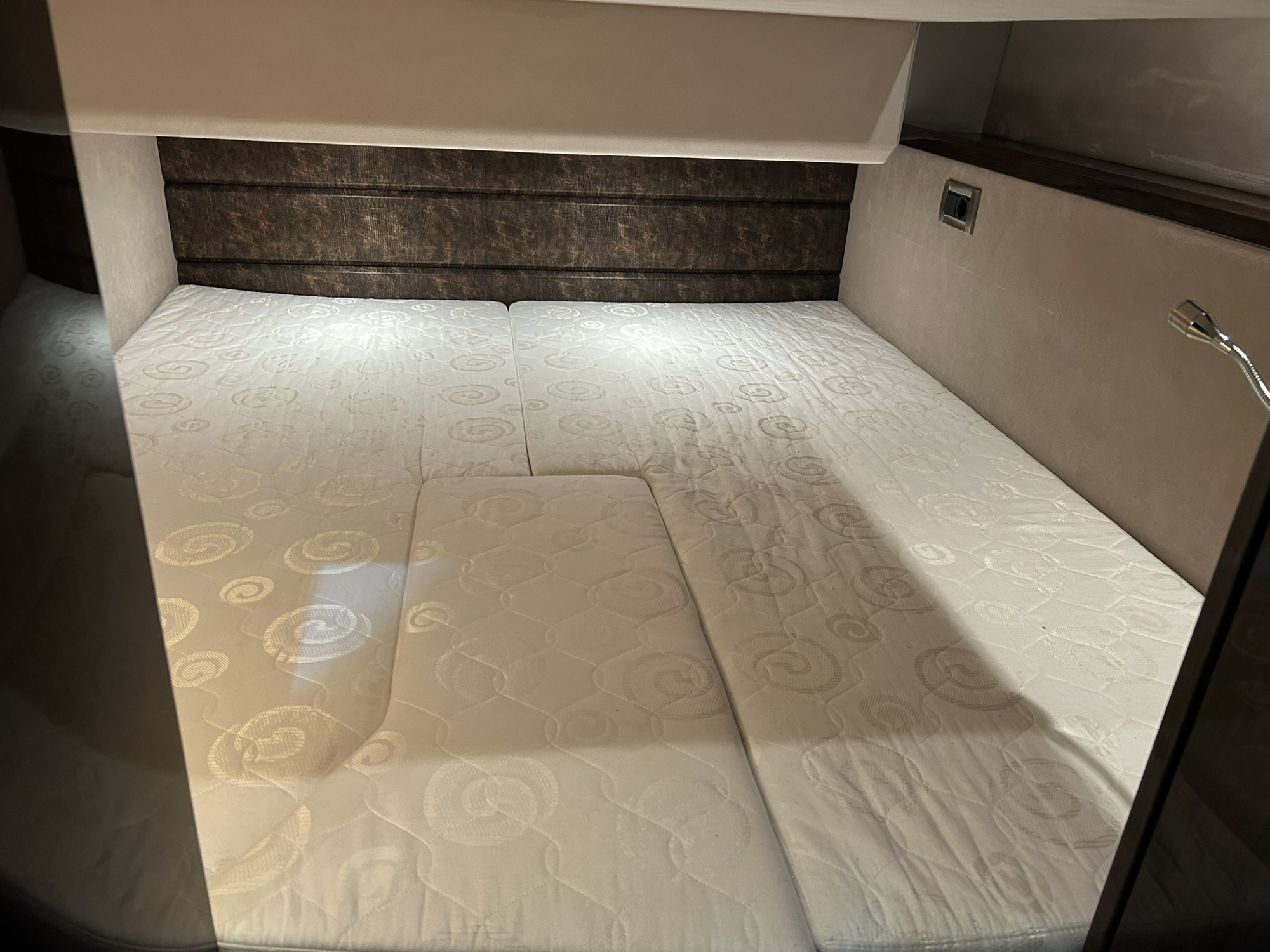 Galeon Yachts Galeon 420 fly 2017