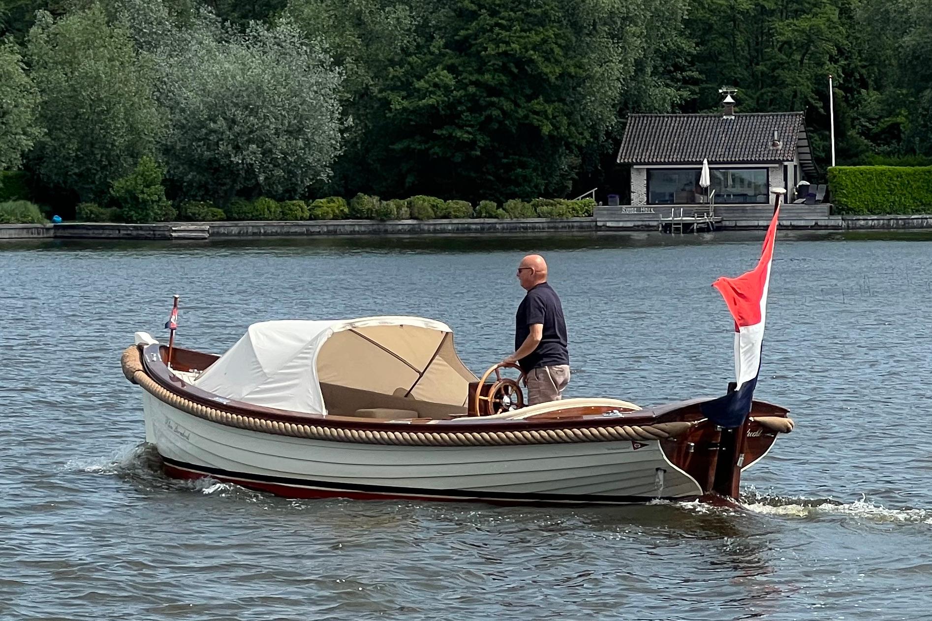 Wajer Kapiteinsloep 720