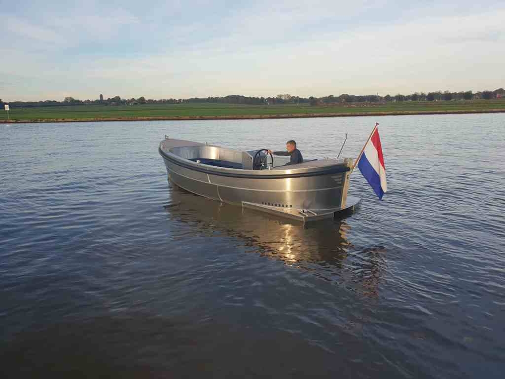 Van Vossen VanVossen Sloep 650