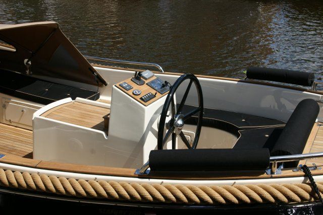 Seafury 700 Comfort