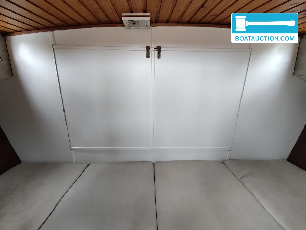 Unter Elbe Motorsailer