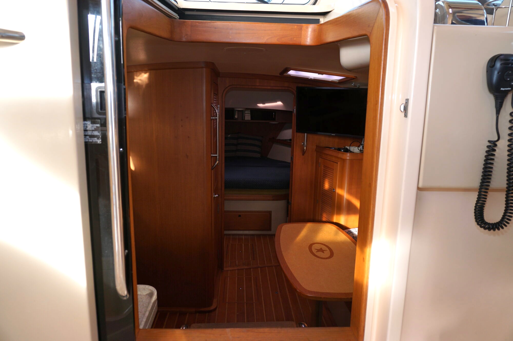 Island Packet Craft 360 Express