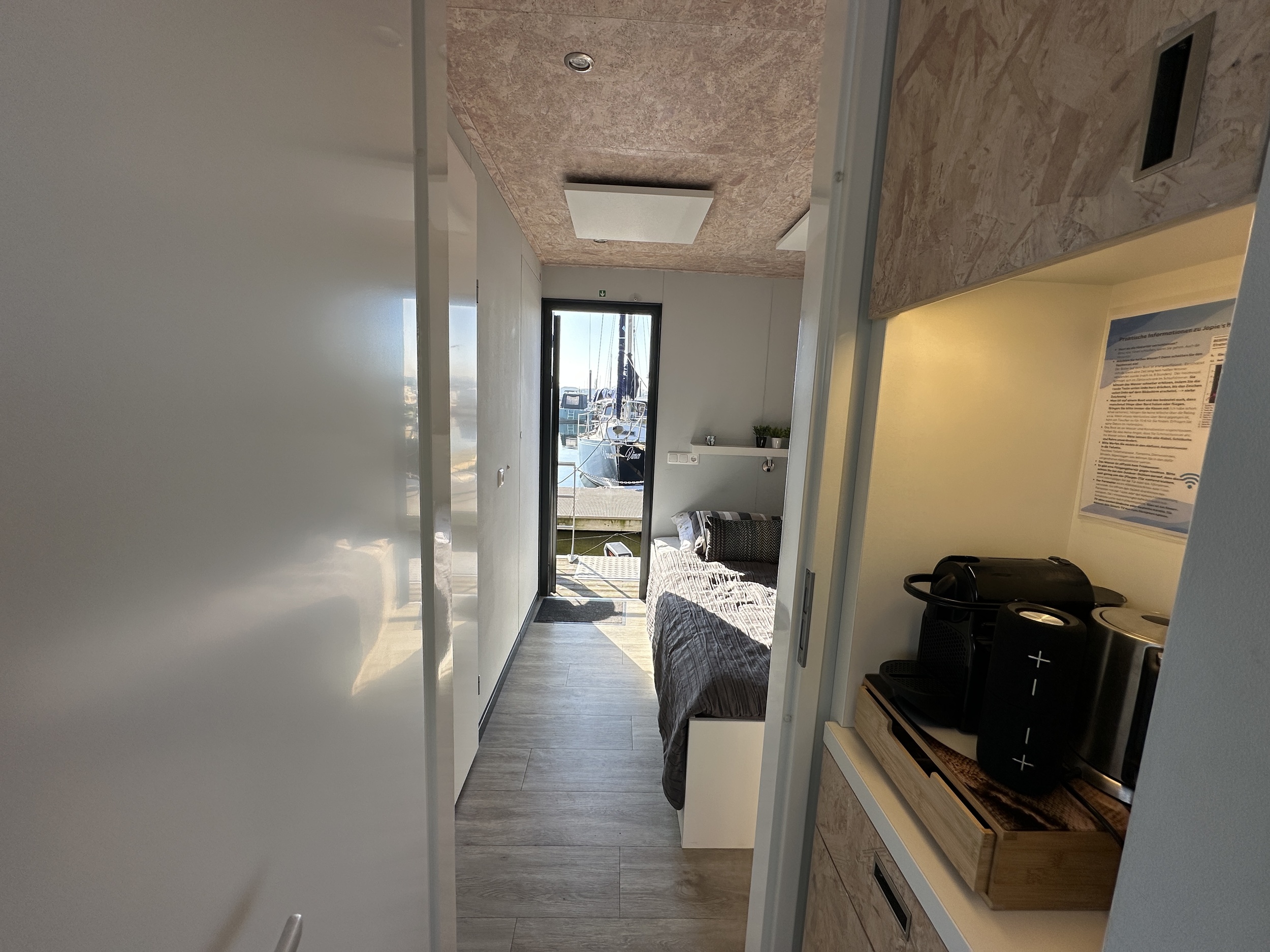 Gielissen Marin Home 32 Tiny Houseboat